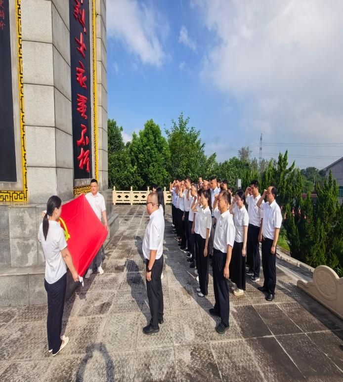 传承红色基因   赓续革命血脉——市数管局各党支部开展主题党日实践教学活动